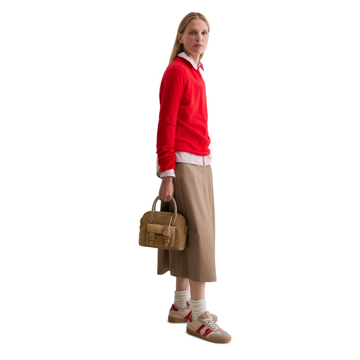 Sac à bandoulière small en cuir de vachette velours doux marron, MARC O'POLO
