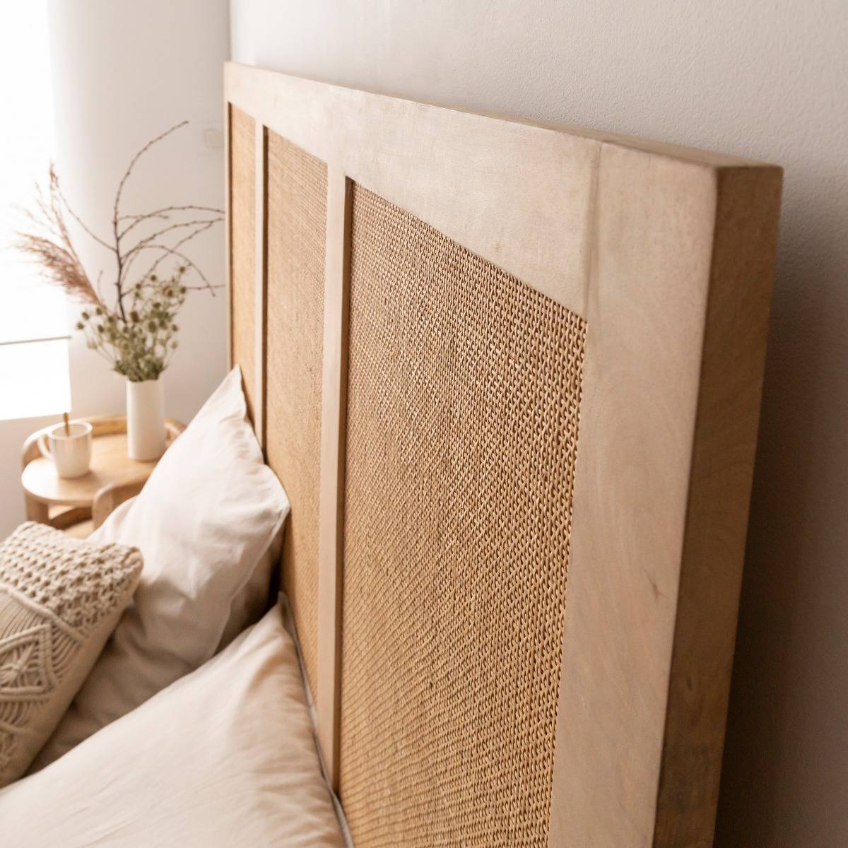 Tête de lit en bois de manguier NOÉMIA bois clair, MADE IN MEUBLES