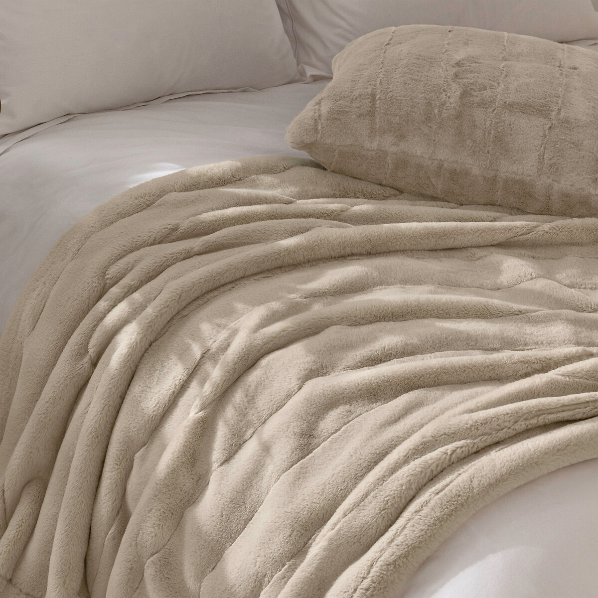 Empress Faux Fur Cushion oatmeal, PAOLETTI