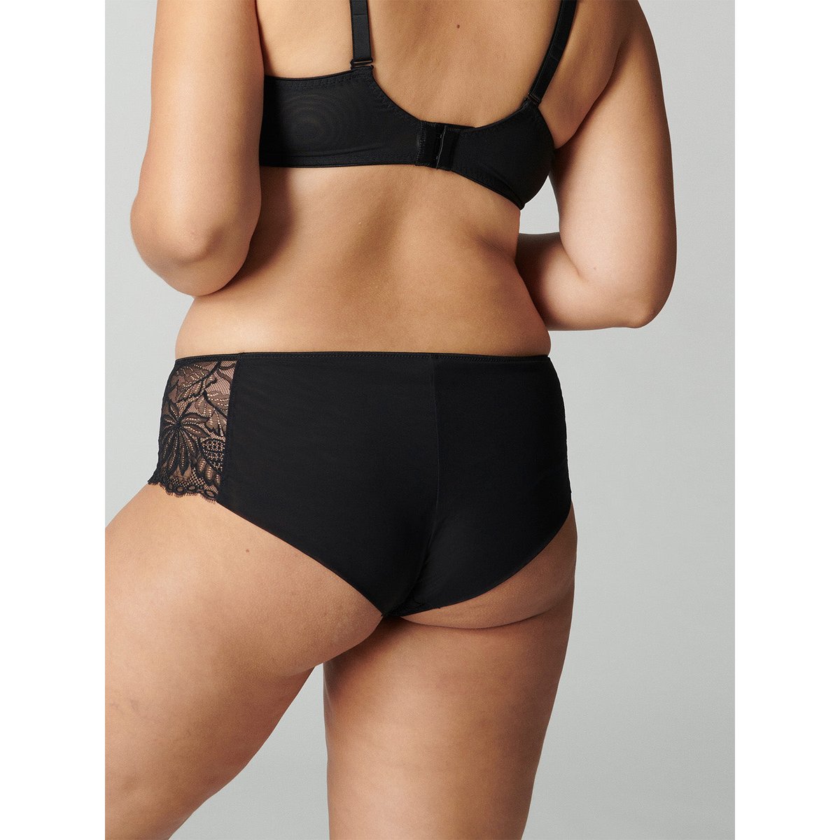 Shorty, EXOTICA noir, SIMONE PERELE