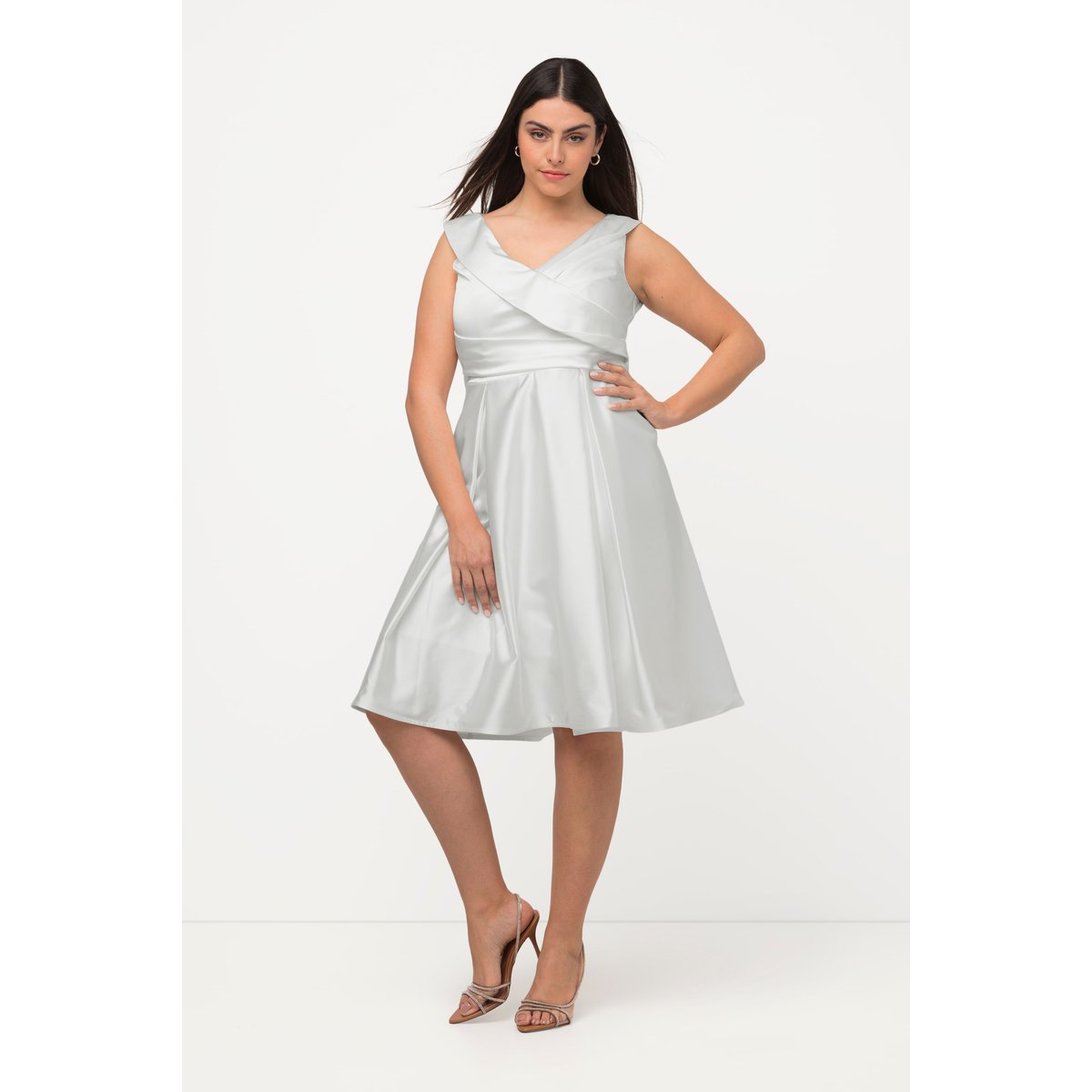 Robe de soirée, ligne en A, drapé blanc cassé, ULLA POPKEN