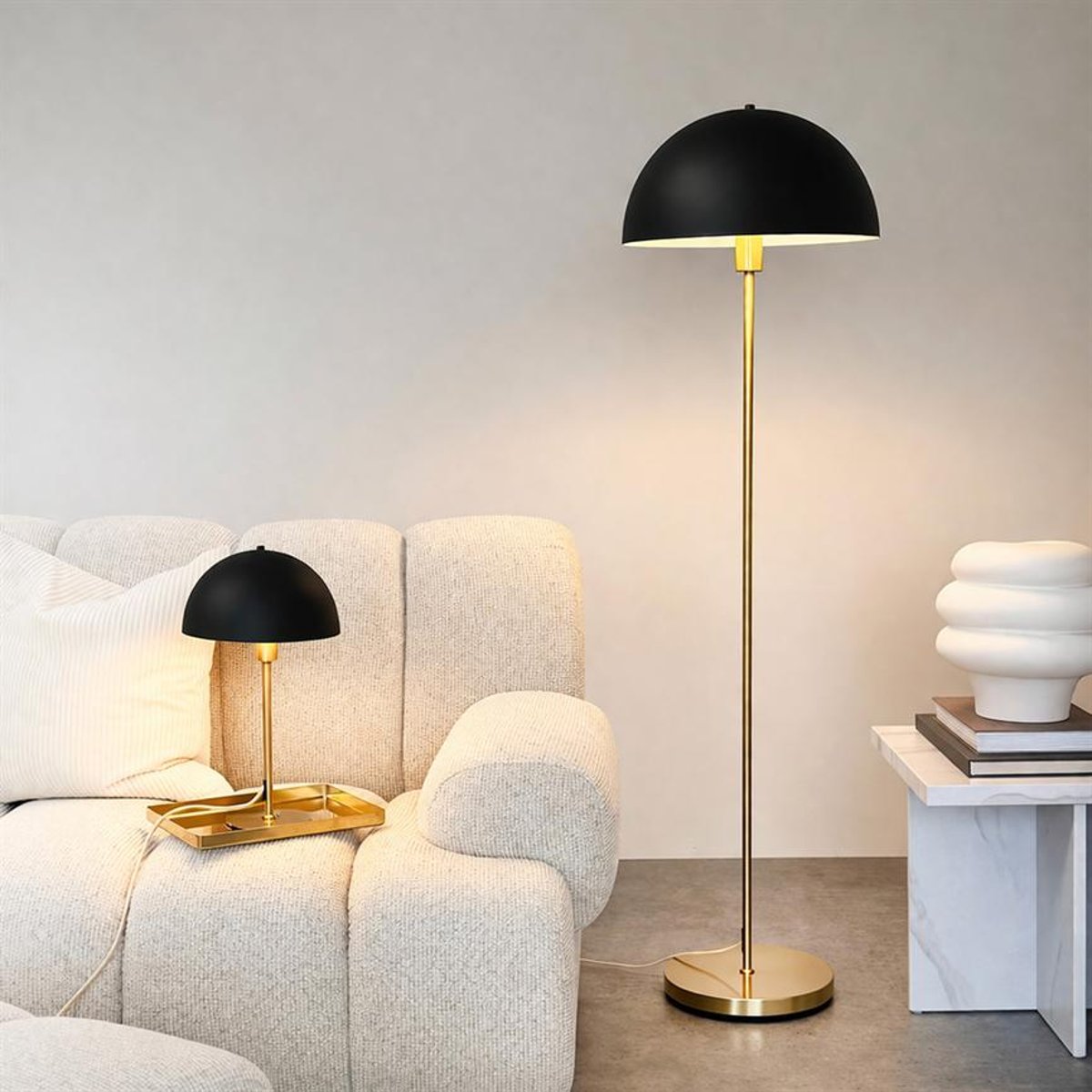 Lampadaire en métal noir et laiton noir / laiton, DYBERG LARSEN