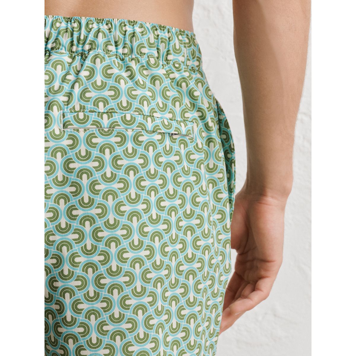 Short de bain à imprimé géométrique signature vert, NEXT