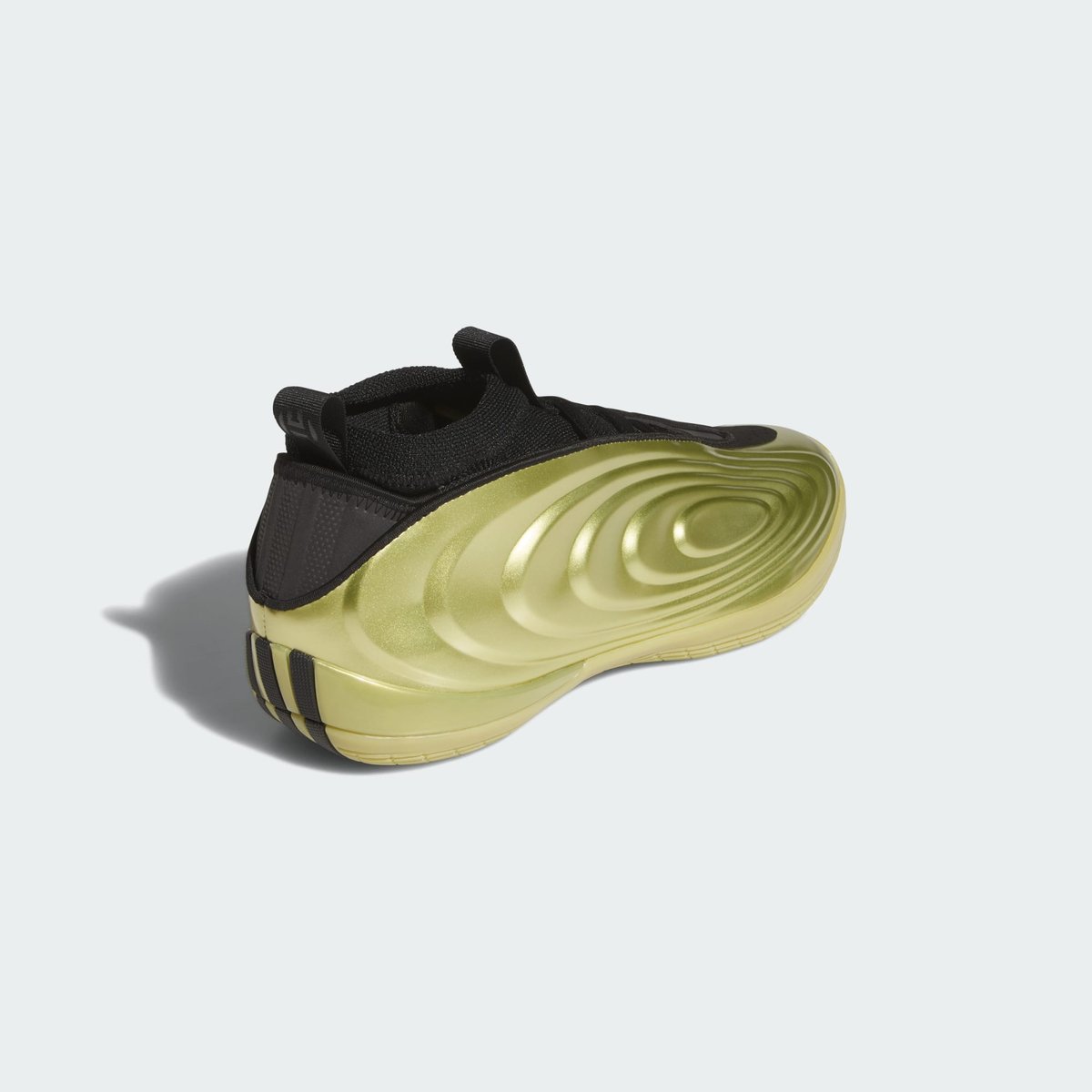 Chaussure Harden Volume 10 Chaussure Harden Volume 10 gold metallic / core black / solar turbo, adidas Performance