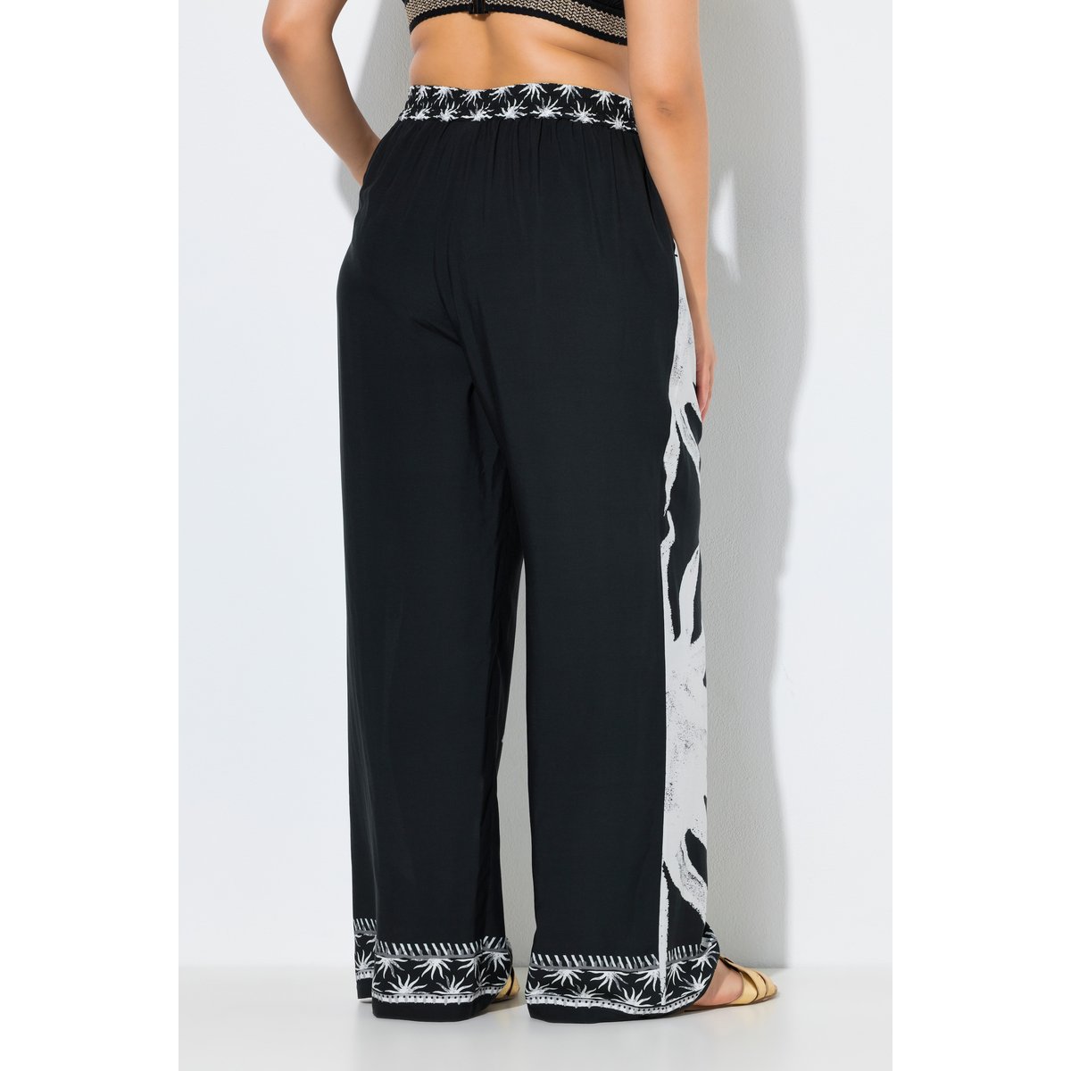 Pantalon palazzo, motif soleils noir, ULLA POPKEN