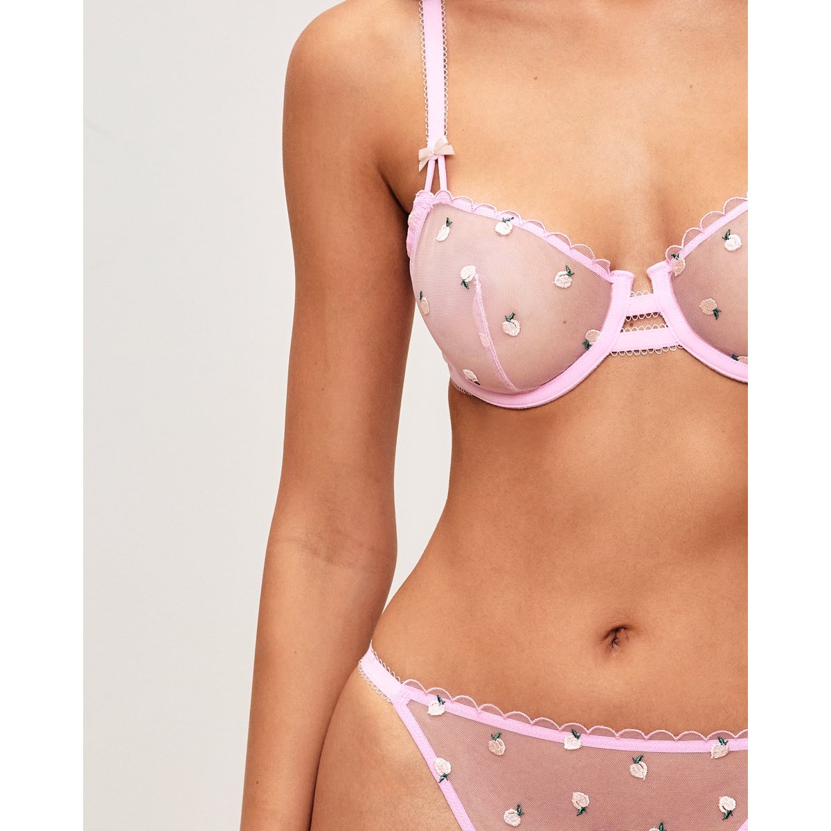 Soutien-gorge corbeille en tulle broderies pêches PECHEPICANTIZ rose, UNDIZ