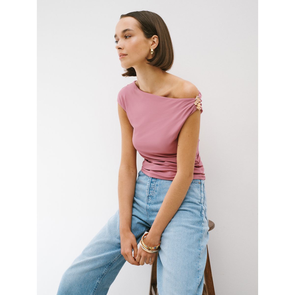 Haut doux asymétrique et finition métal rose, NEXT