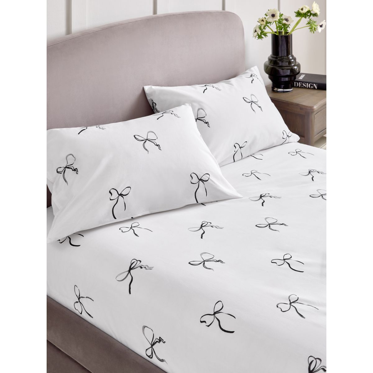 Parure drap-housse et taie avec nœuds noir/blanc, NEXT