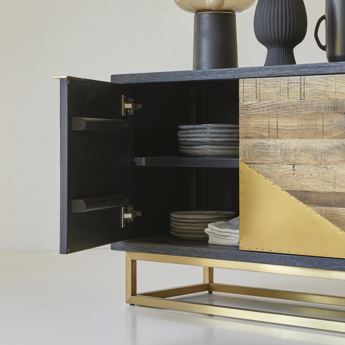 Meuble Hi-FI, TV en Chêne massif, OSCAR noir, TIKAMOON