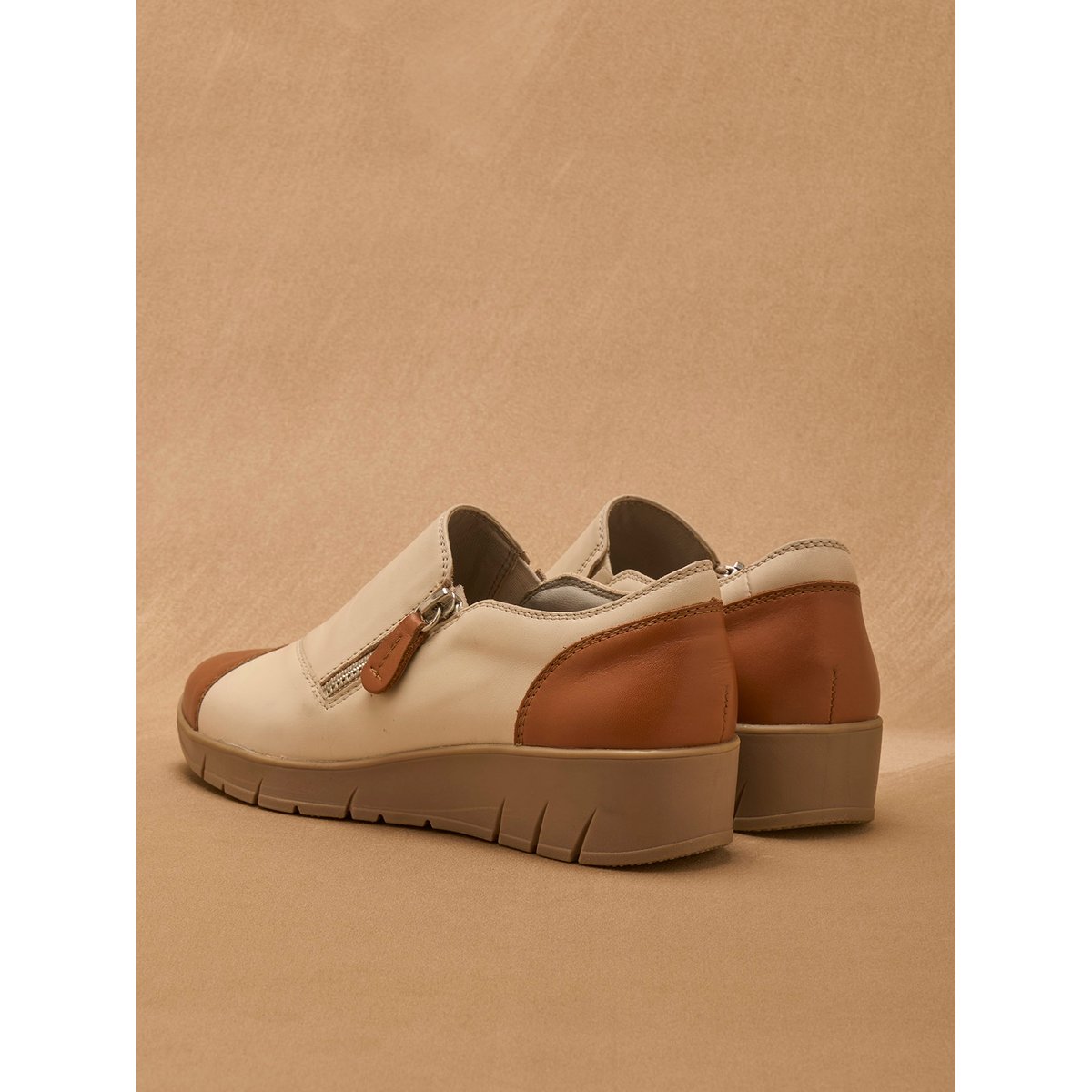 Chaussures confort zippées et élastiquée beige, PEDICONFORT