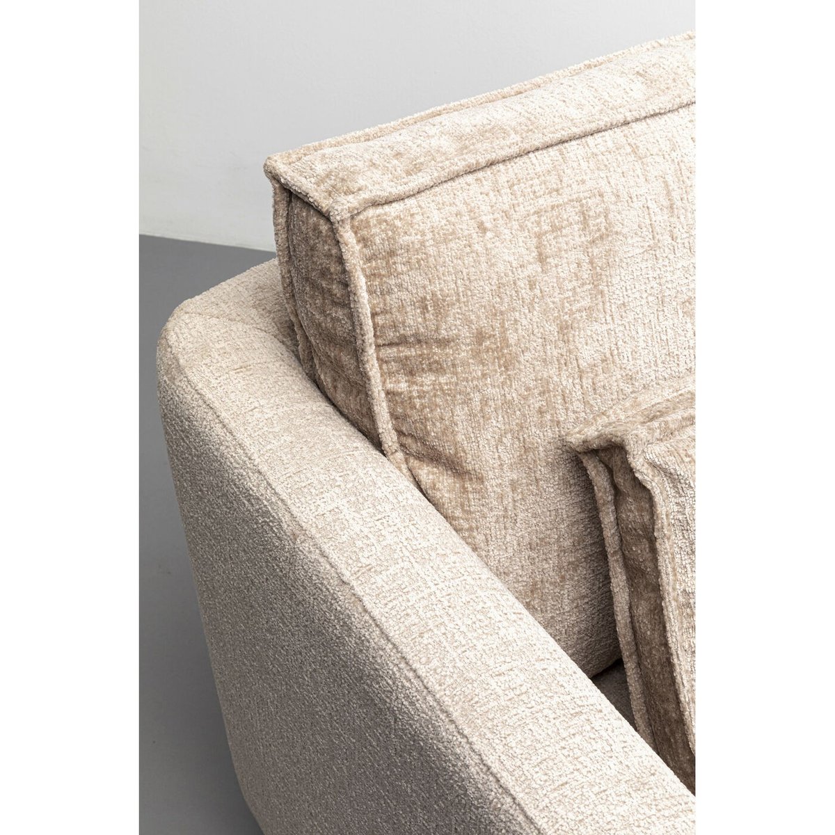 Fauteuil en polyester, VICTOR beige, KARE DESIGN