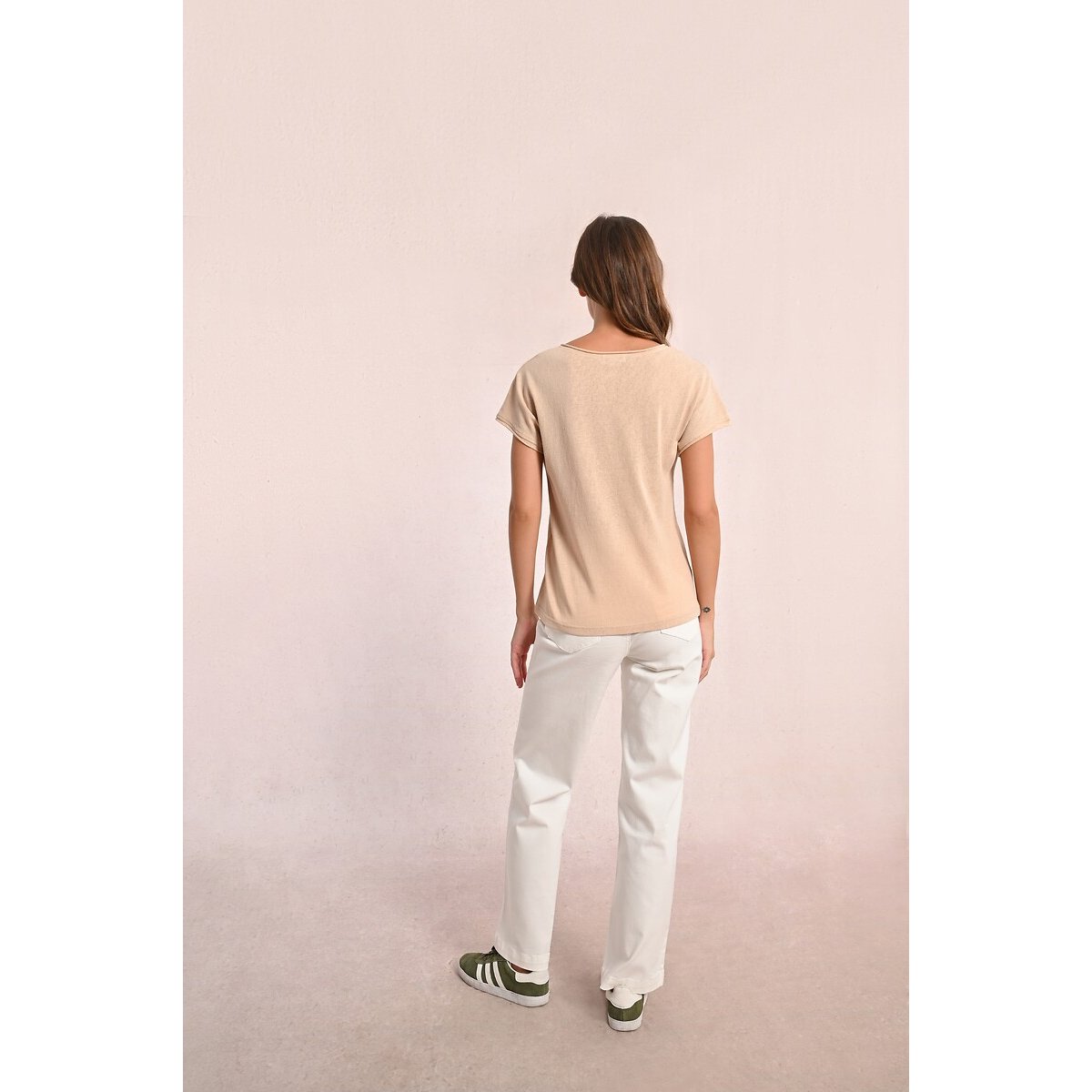 Short Sleeve T-Shirt with V-Neck beige, MOLLY BRACKEN