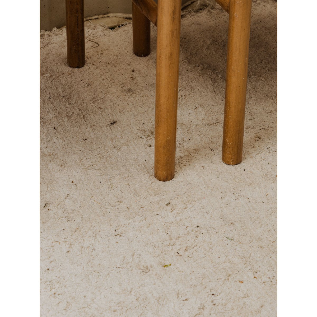 Paire de chaises Baumann en bois et cuir Alma N°1547 - Bon état bois clair, DEBONGOUT