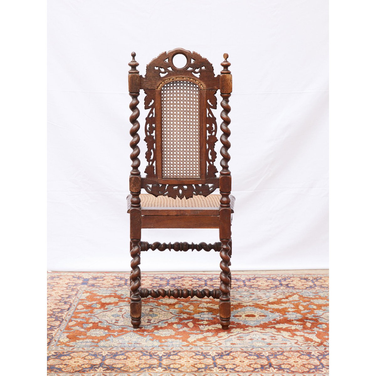 Lot de 4 chaises en chêne et cannage Claude N°1430 - Bon état bois foncé, DEBONGOUT