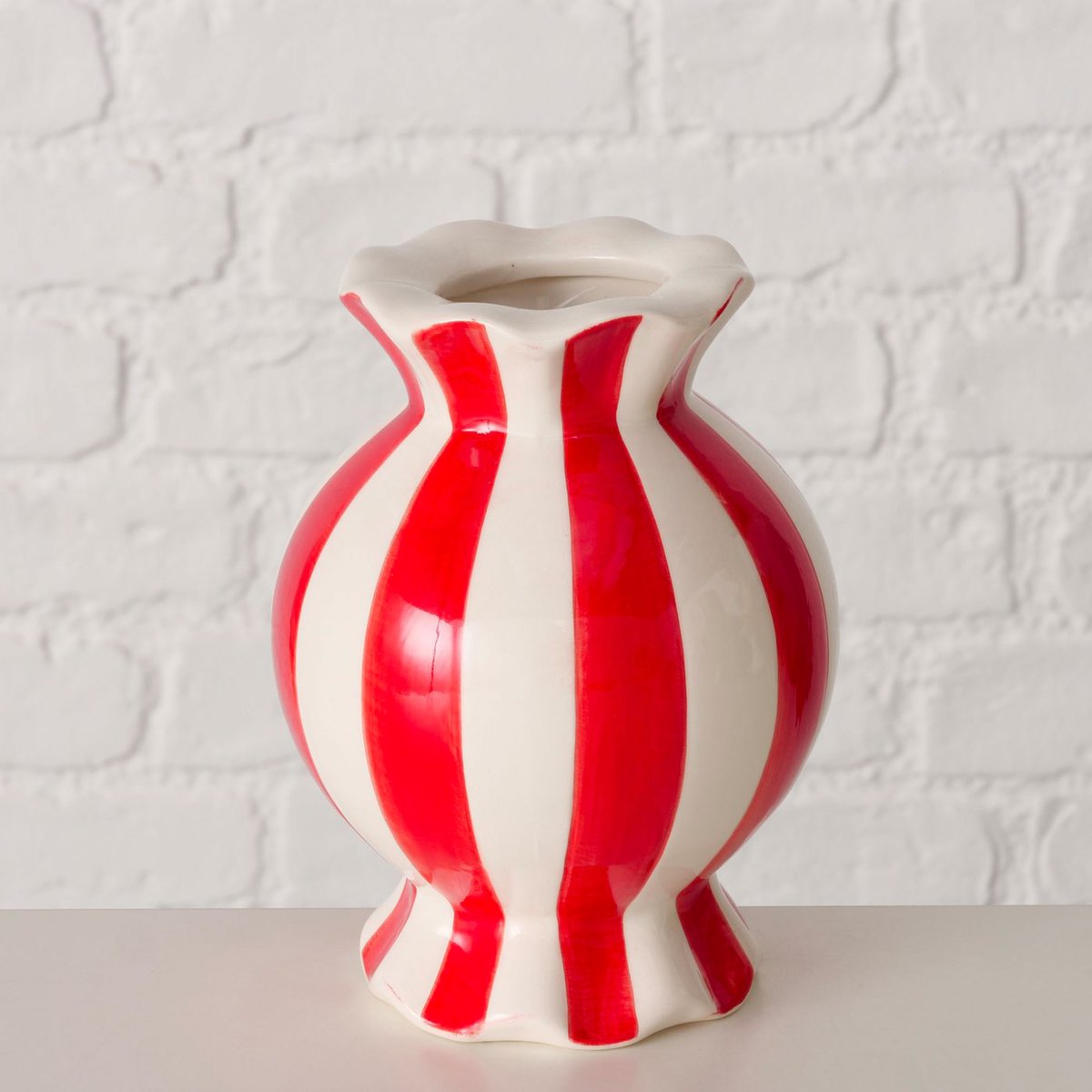 Vase design céramique rouge et blanc bonbon 13x13x17.5cm rouge, WADIGA