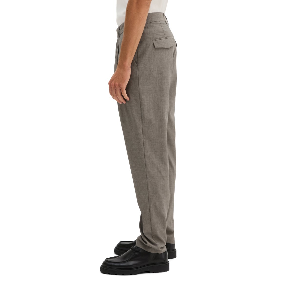 Pantalon modèle Belsbo à plis, coupe décontractée en mélange de laine estival gris, MARC O'POLO