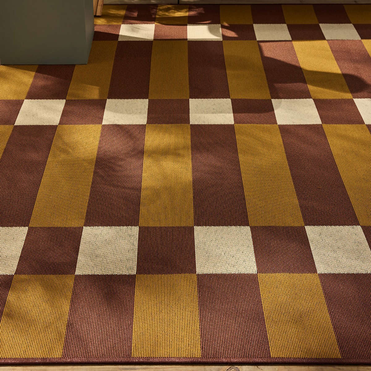 Tapis extérieur à motif géométrique RIVIERA marron, NAZAR RUGS