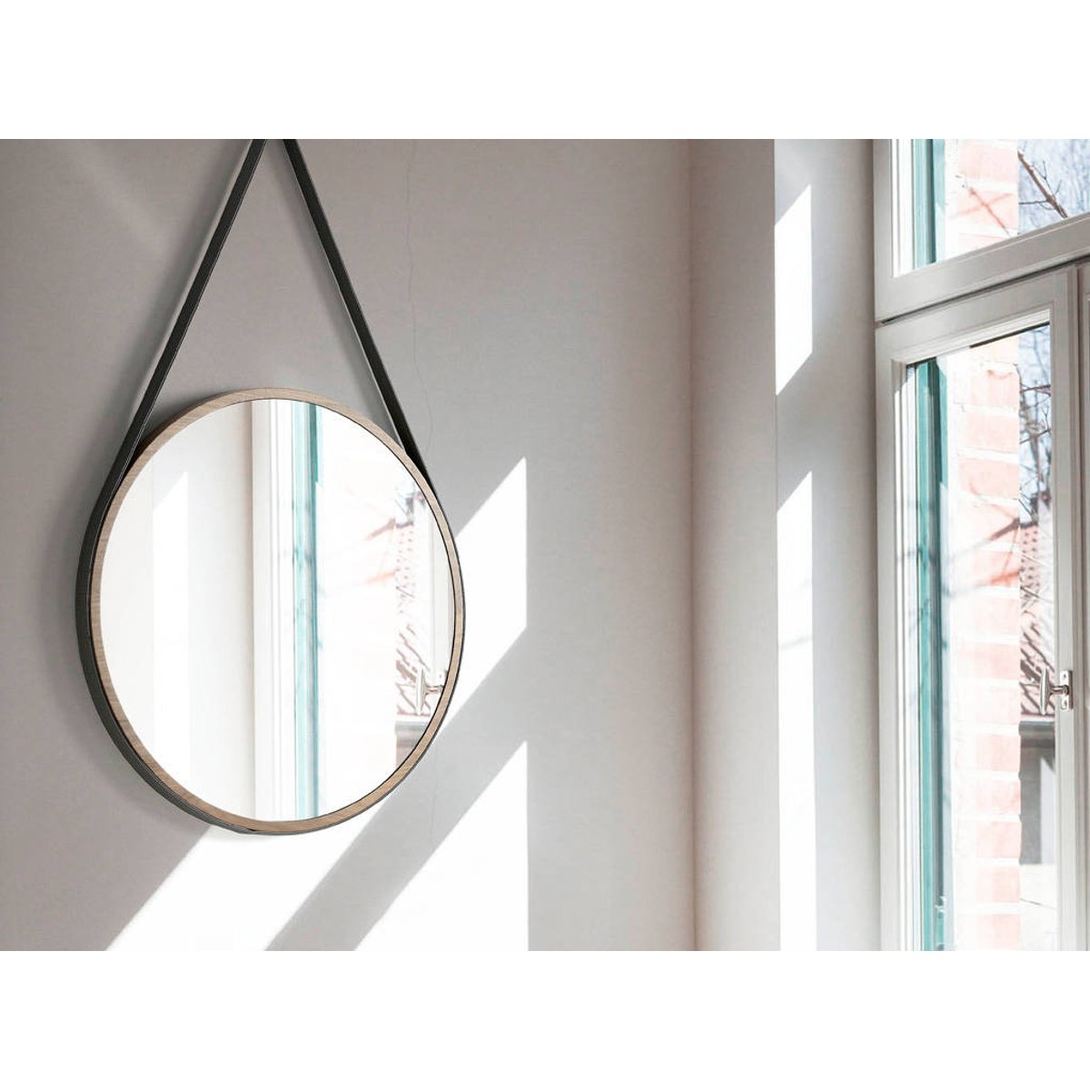 Miroir mural rond noyer vert | noyer, ANGEL CERDA