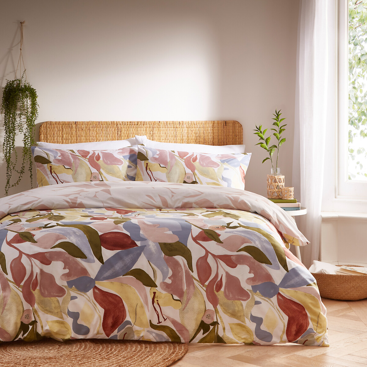 Amarosa Abstract Reversible Cotton Mix Duvet Cover and Pillowcase Set raw linen, FURN.