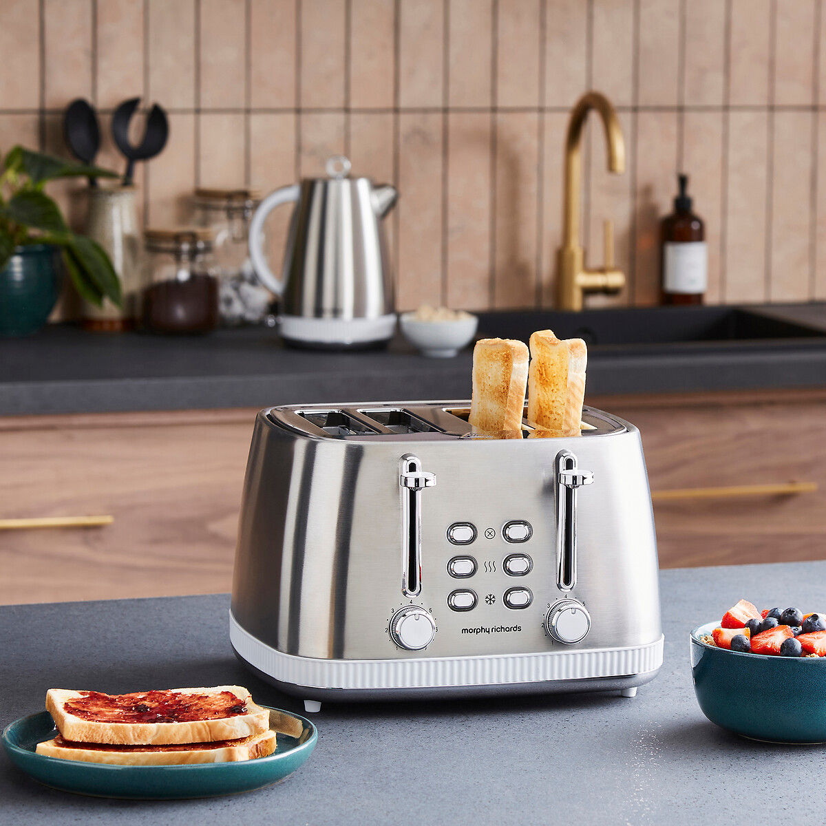 Mexborough 4-Slice Stainless Steel Toaster white, MORPHY RICHARDS