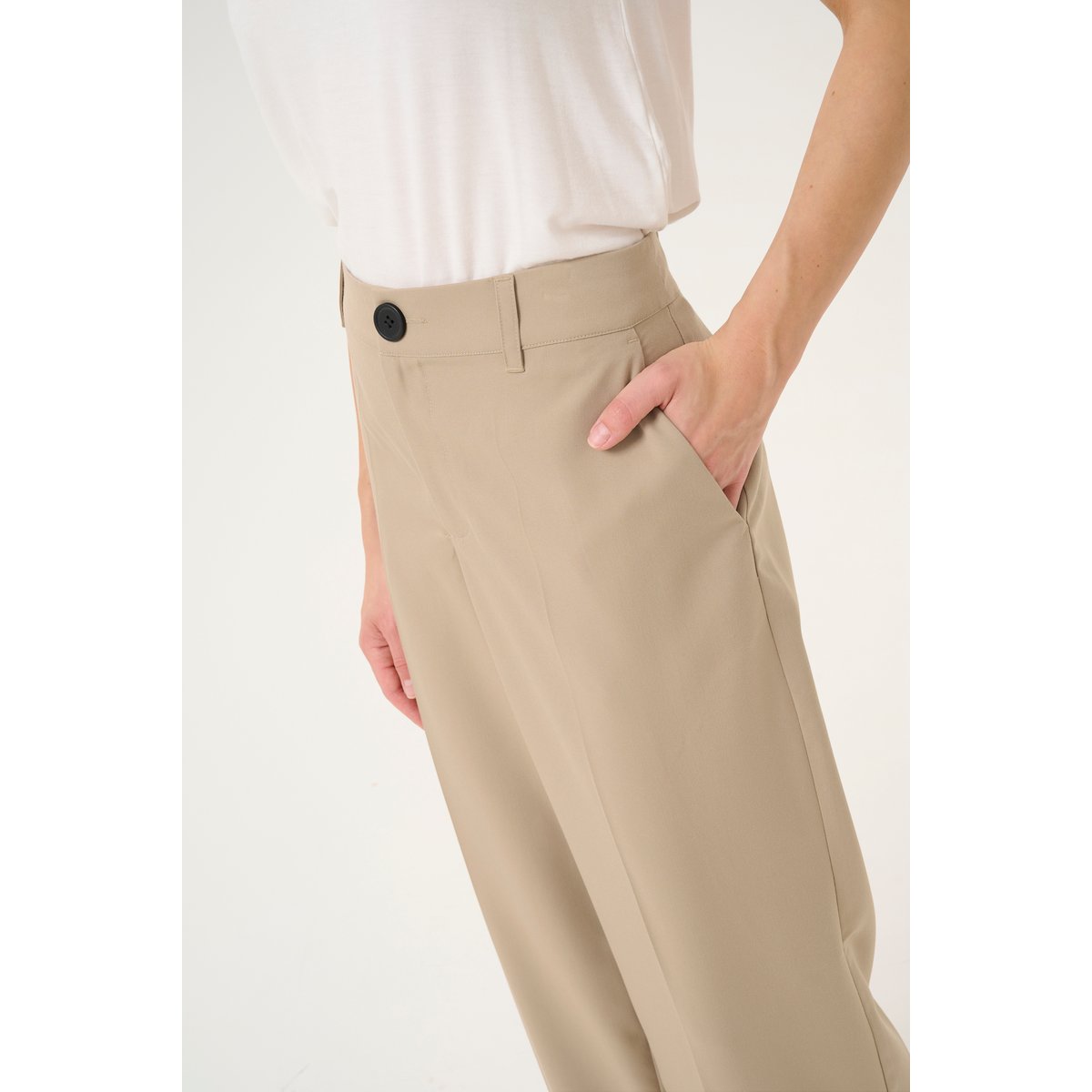 Casual pants beige dune, CULTURE