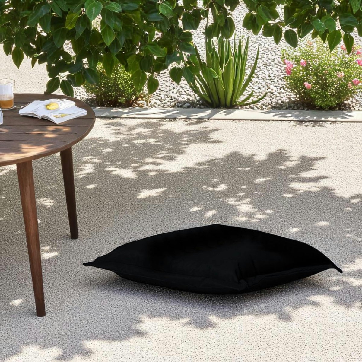 Pouf coussin de sol extérieur imperméable ARTA noir, PIER IMPORT