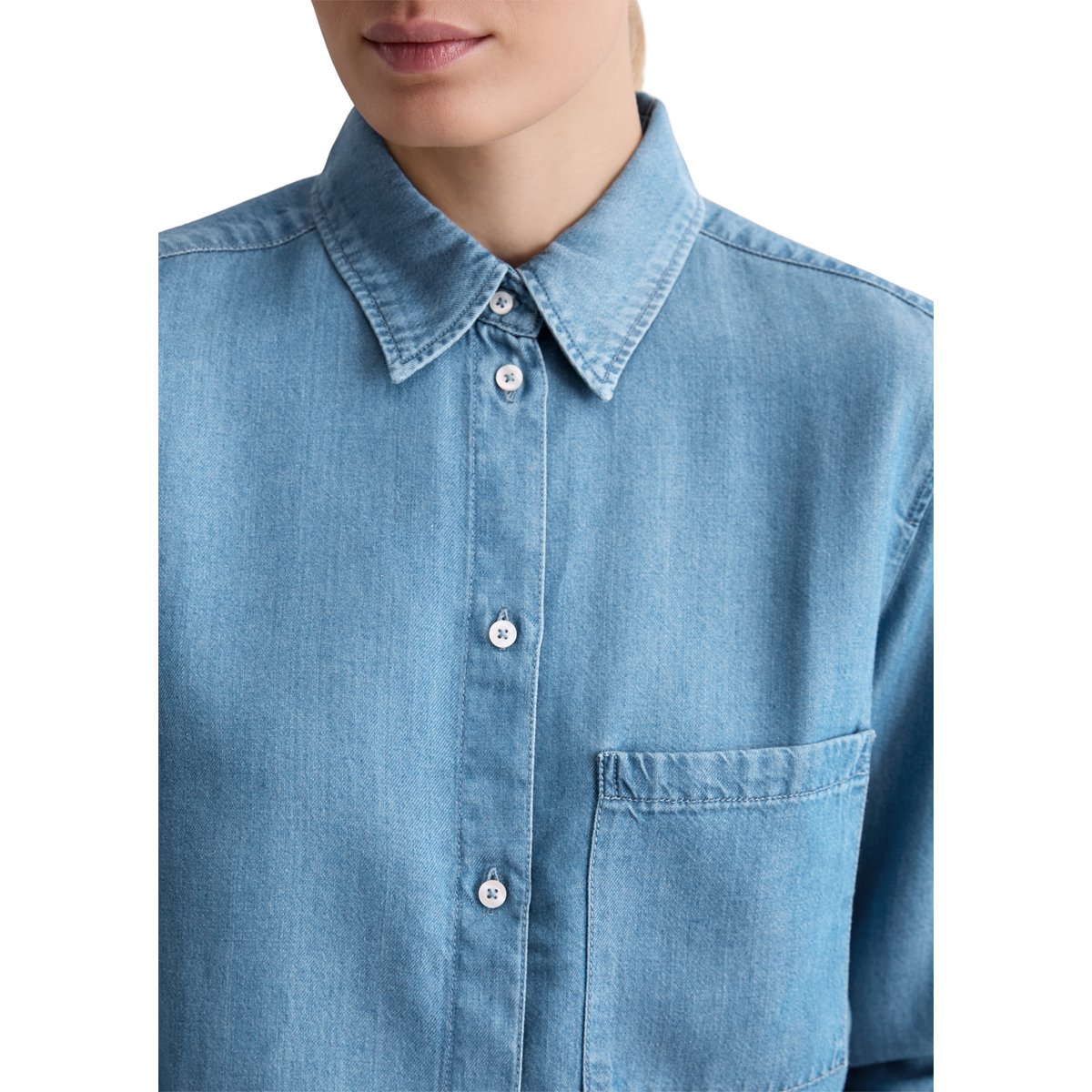 Blouse en jean regular en TENCEL™ Lyocell bleu moyen, MARC O'POLO