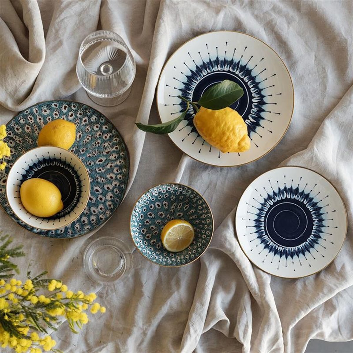 Lot de 4 assiettes plates en porcelaine, DALIA multicolore, KARE DESIGN