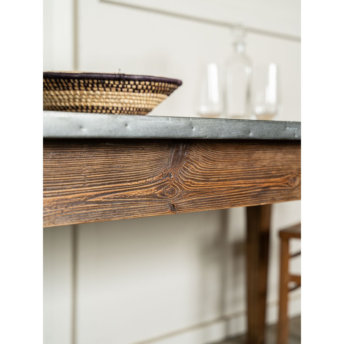 Grande table à manger de campagne Romy N°1556 - Bon état bois foncé, DEBONGOUT