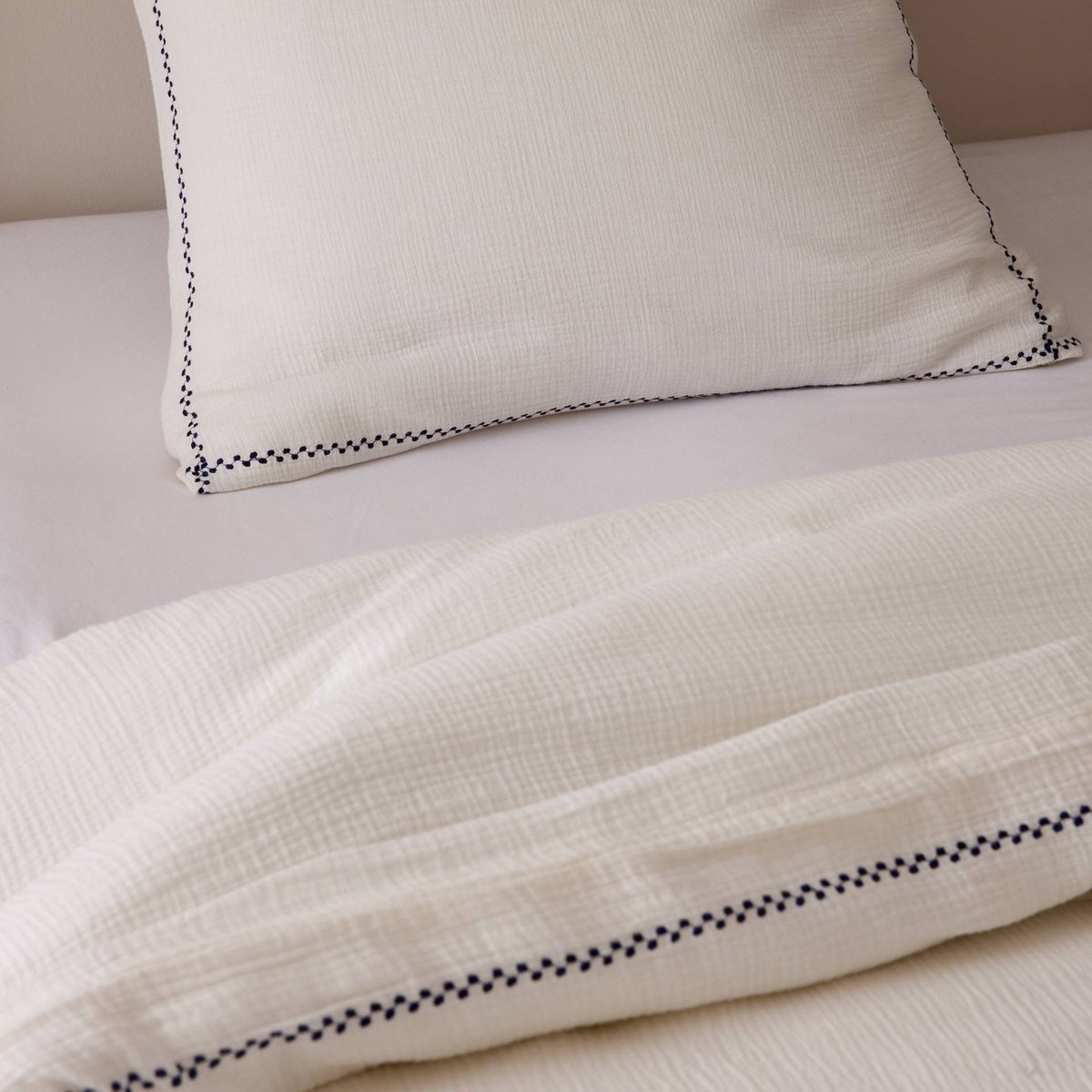 Taie carrée gaze de coton, 63x63cm, 100% coton bio, GOTS off white, MONOPRIX