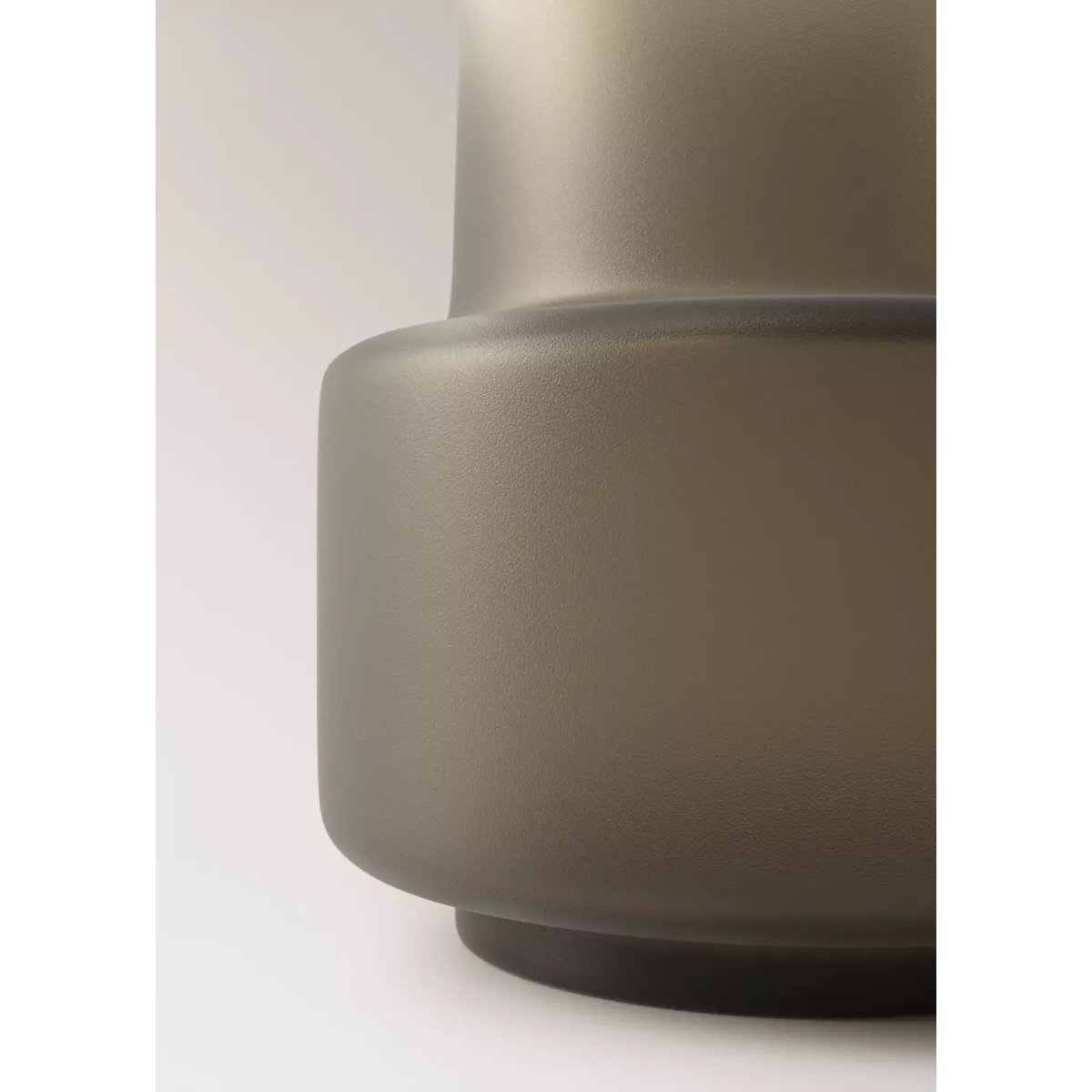 Vase en verre vert marron moyen, MANGO HOME