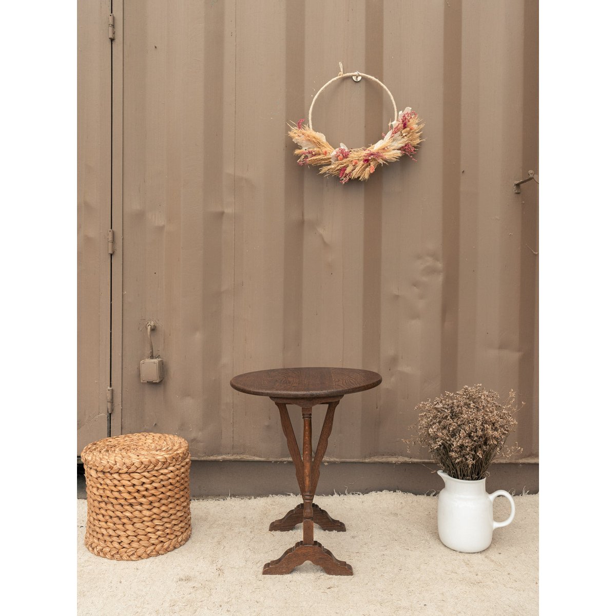 Table d'appoint en bois Francine N°1617 - Bon état bois foncé, DEBONGOUT