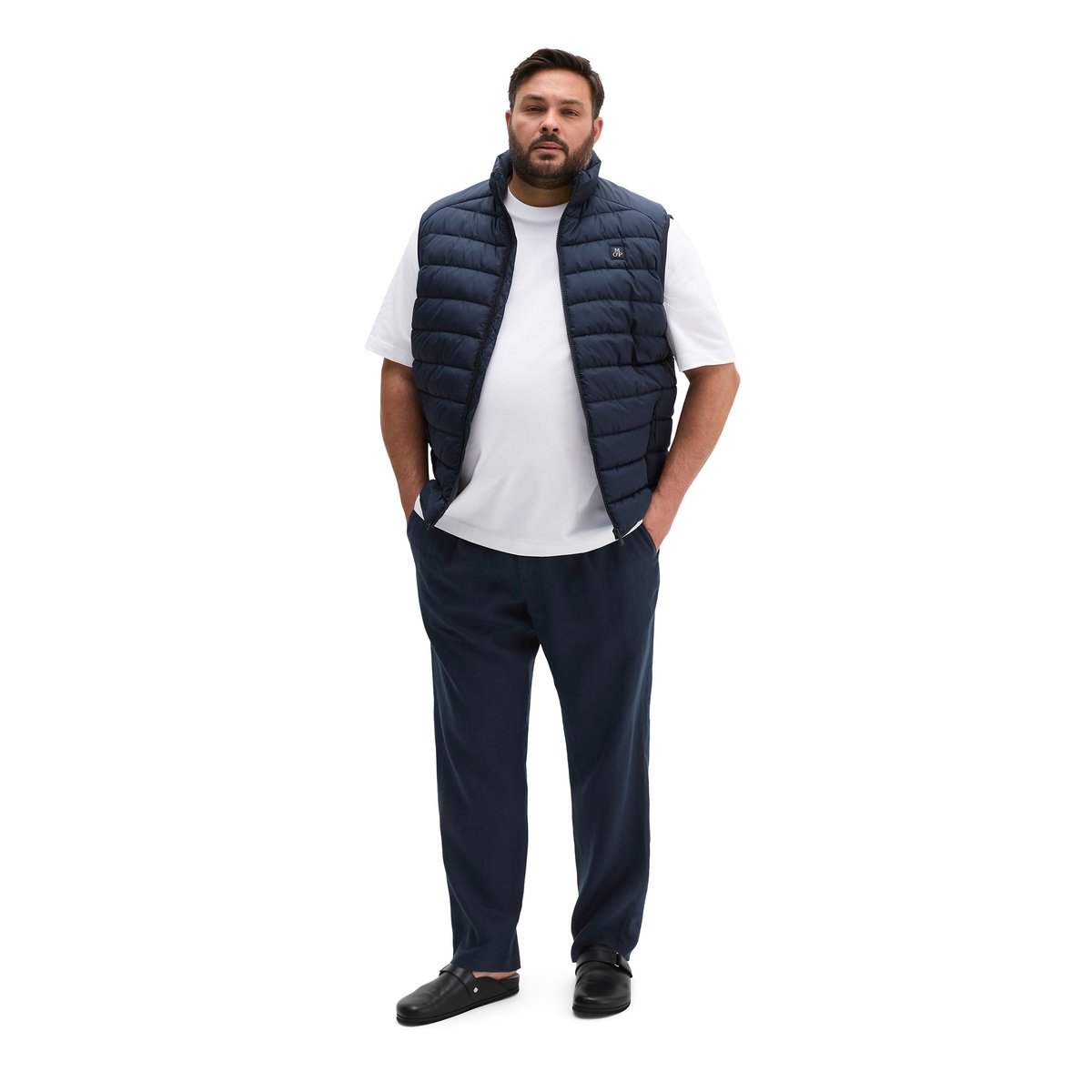 Gilet matelassé regular en qualité recyclée bleu foncé, MARC O'POLO