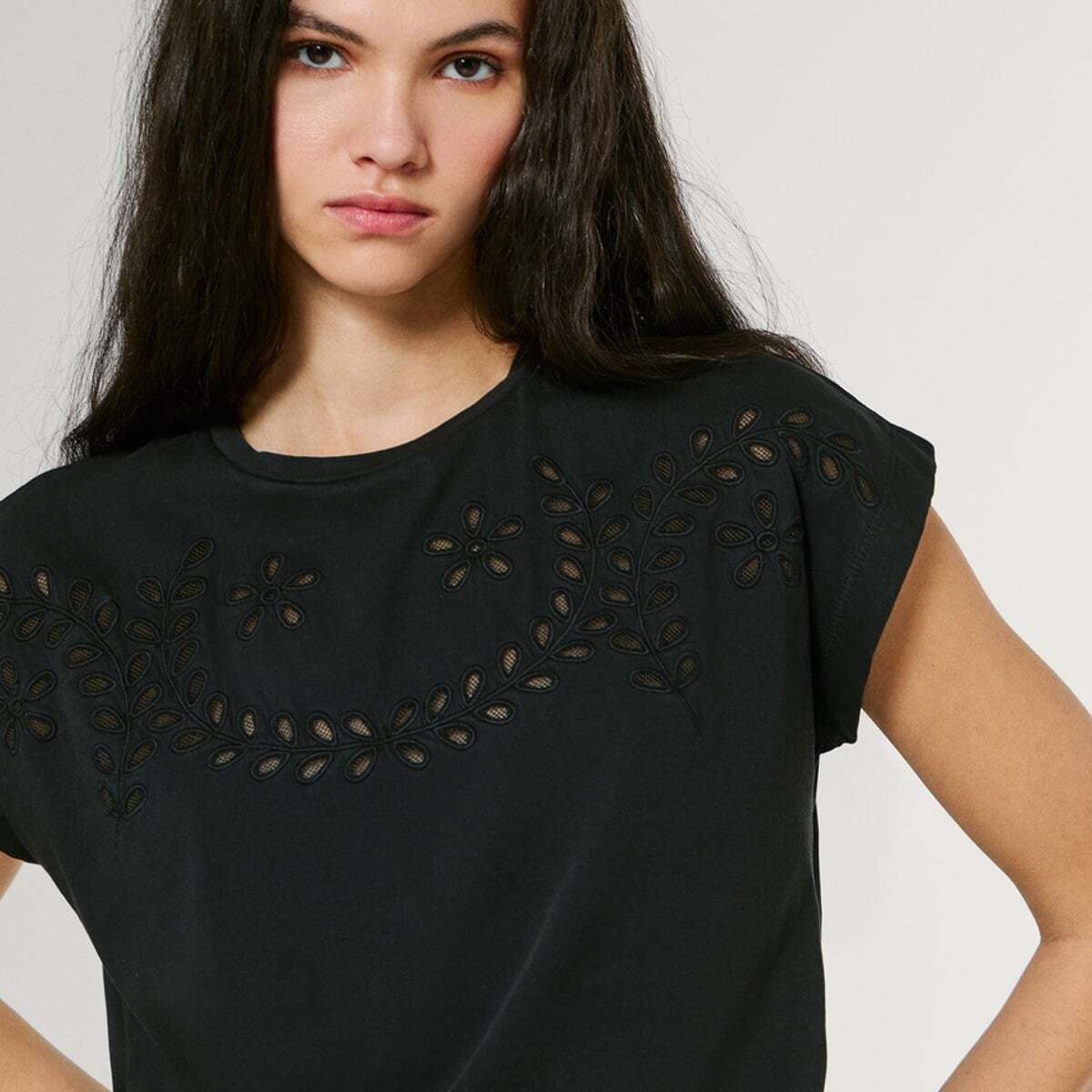 T-Shirt Avec Détails Ajourés Floraux noir, PEPE JEANS