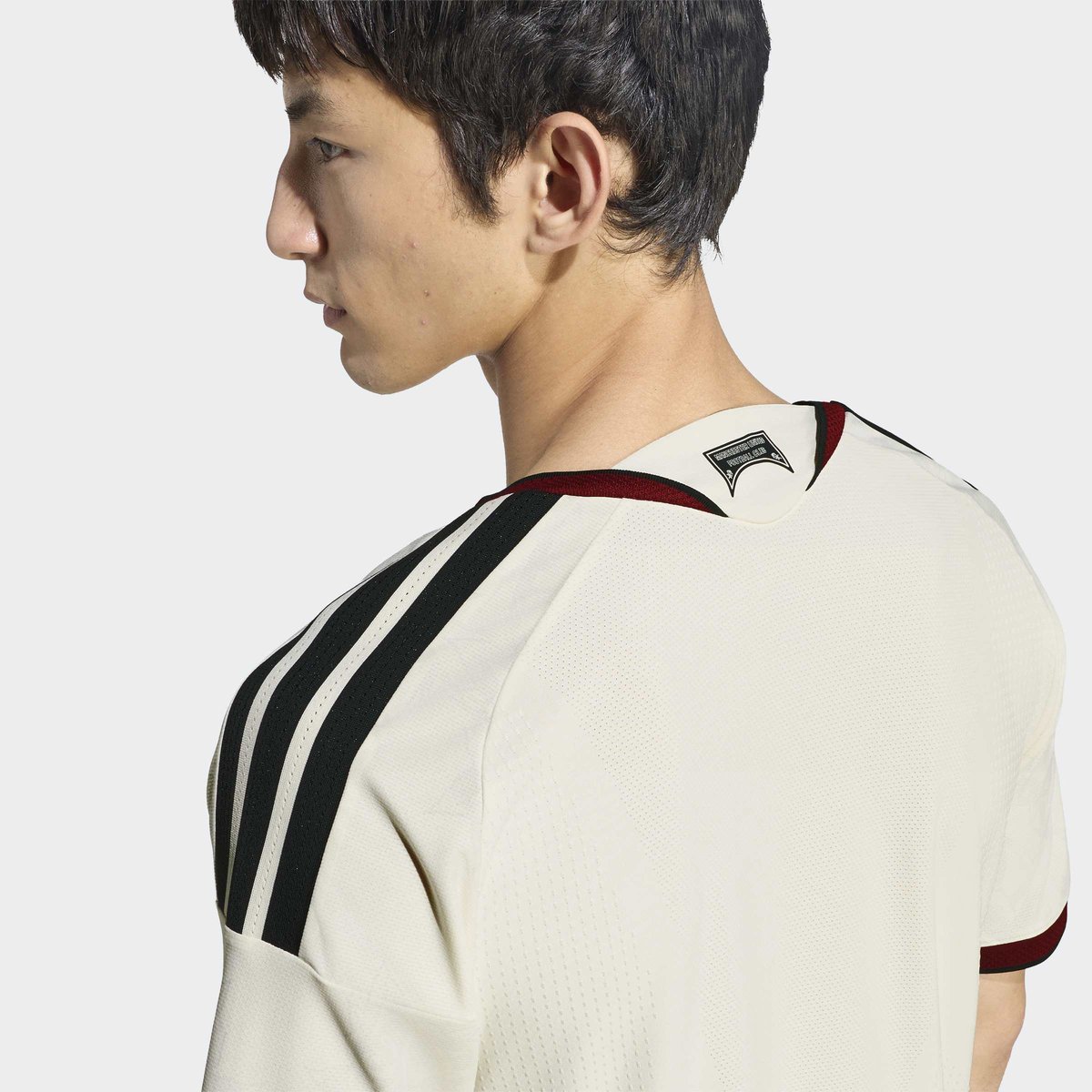 Maillot Third Manchester United 26/27 Authentique Maillot Third Manchester United 26/27 Authentique ivory, adidas Performance