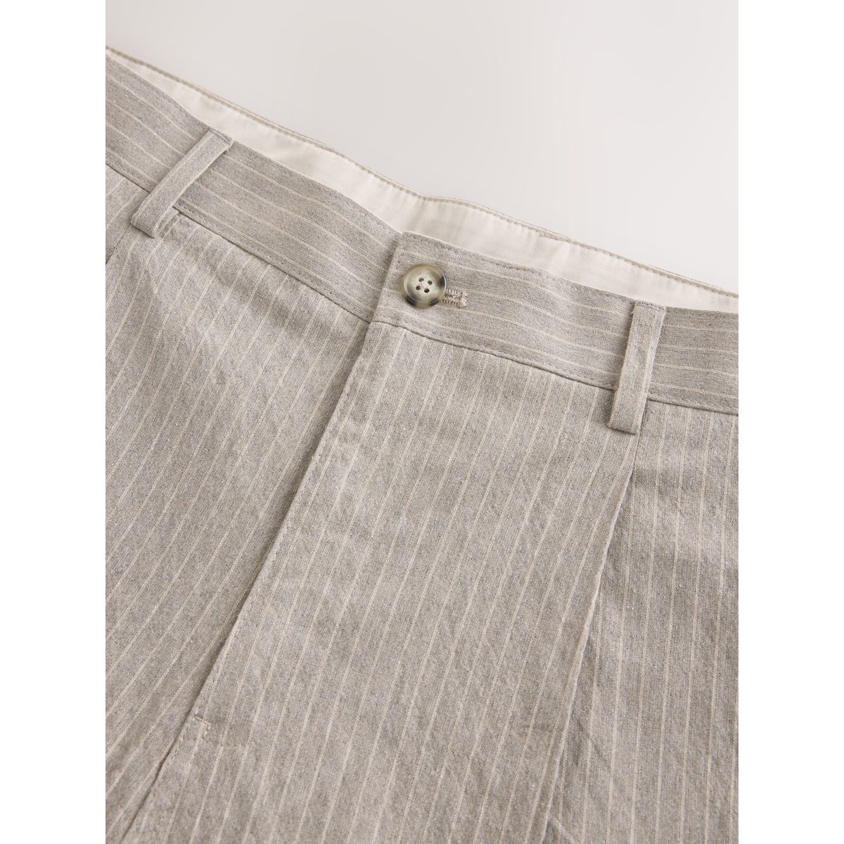 Pantalon de costume relaxed en coton mélangé grège, NEXT
