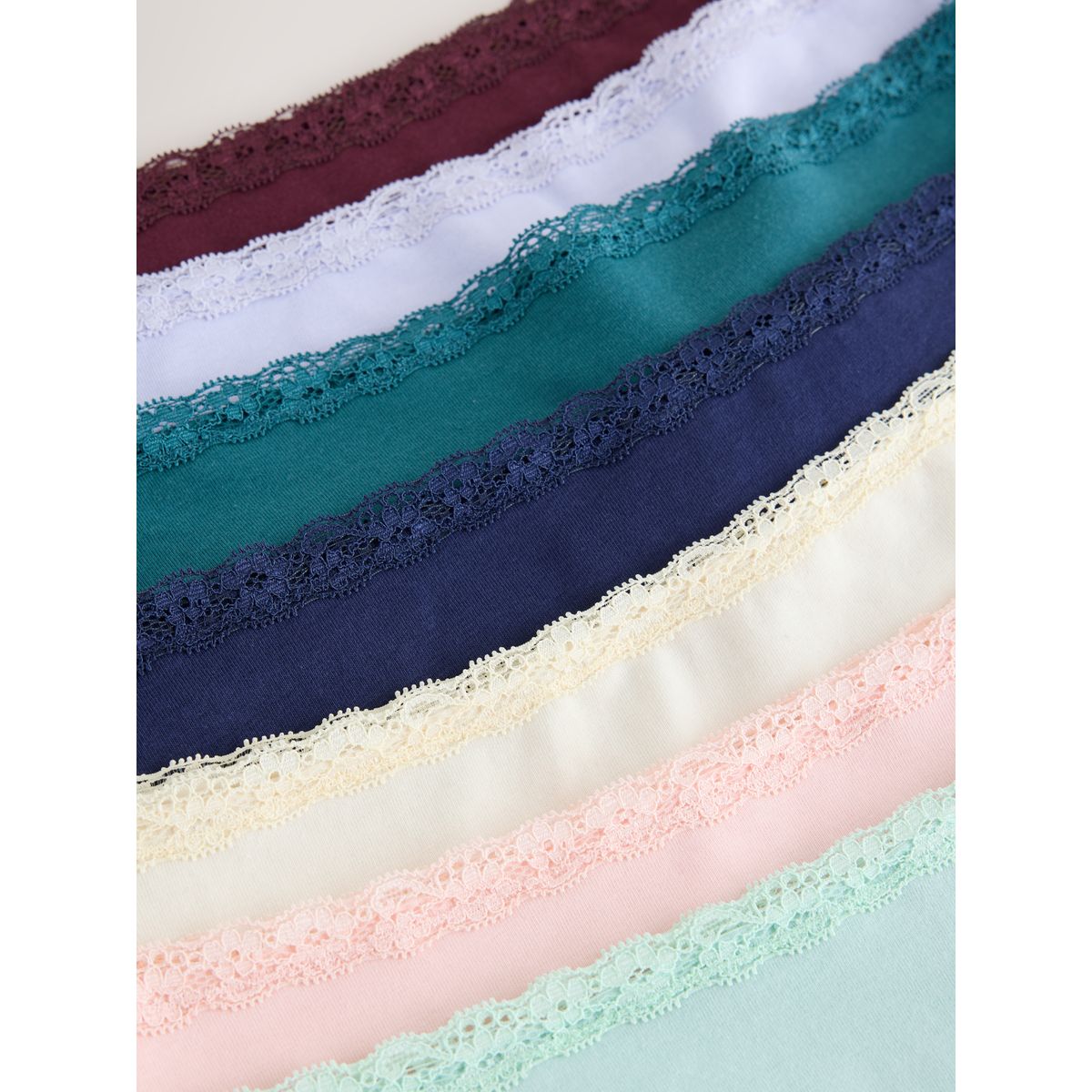 Culotte en dentelle et coton, lot de 7 violet/vert, NEXT