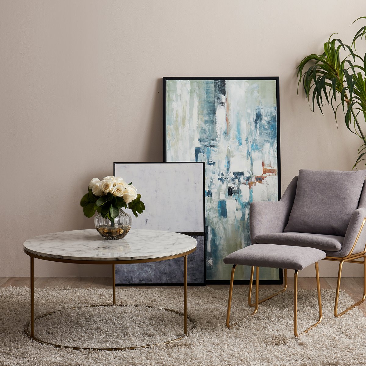 Grande table basse ronde effet marbre avec pieds dorés, Blanc, MARMO couleur unique, TEAMSON HOME