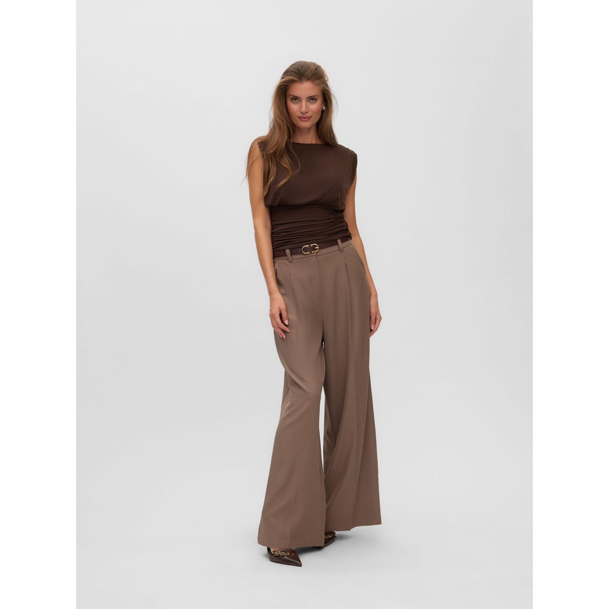 Top chocolate brown, VERO MODA