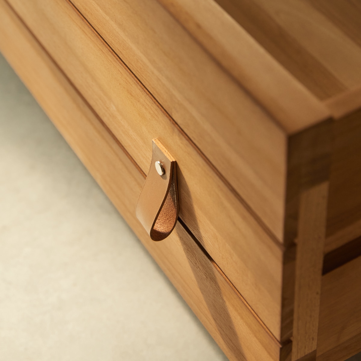 Armoire en Teck massif, MINIMALYS naturel, TIKAMOON