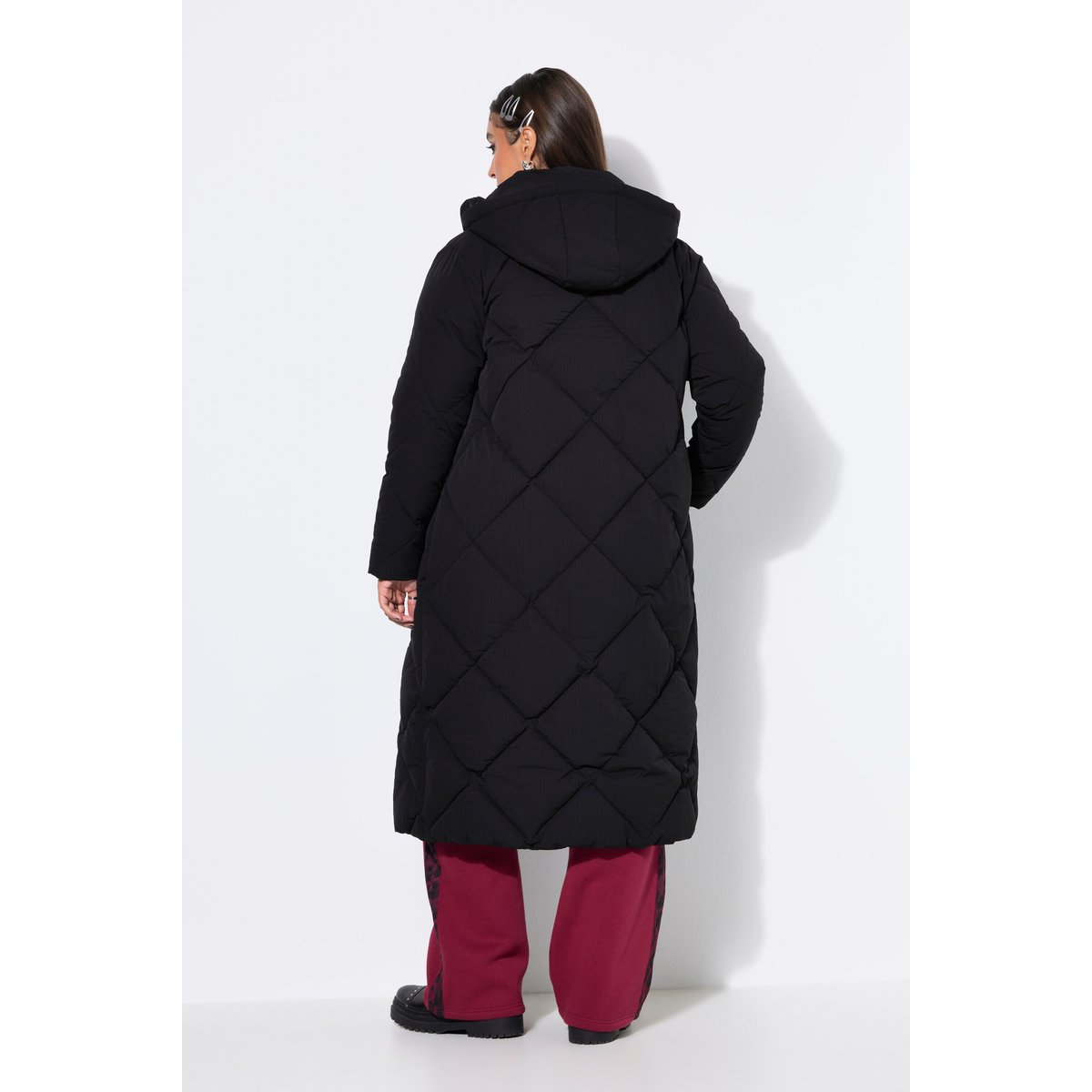 Manteau matelassé long, coupe en O, capuche noir, STUDIO UNTOLD