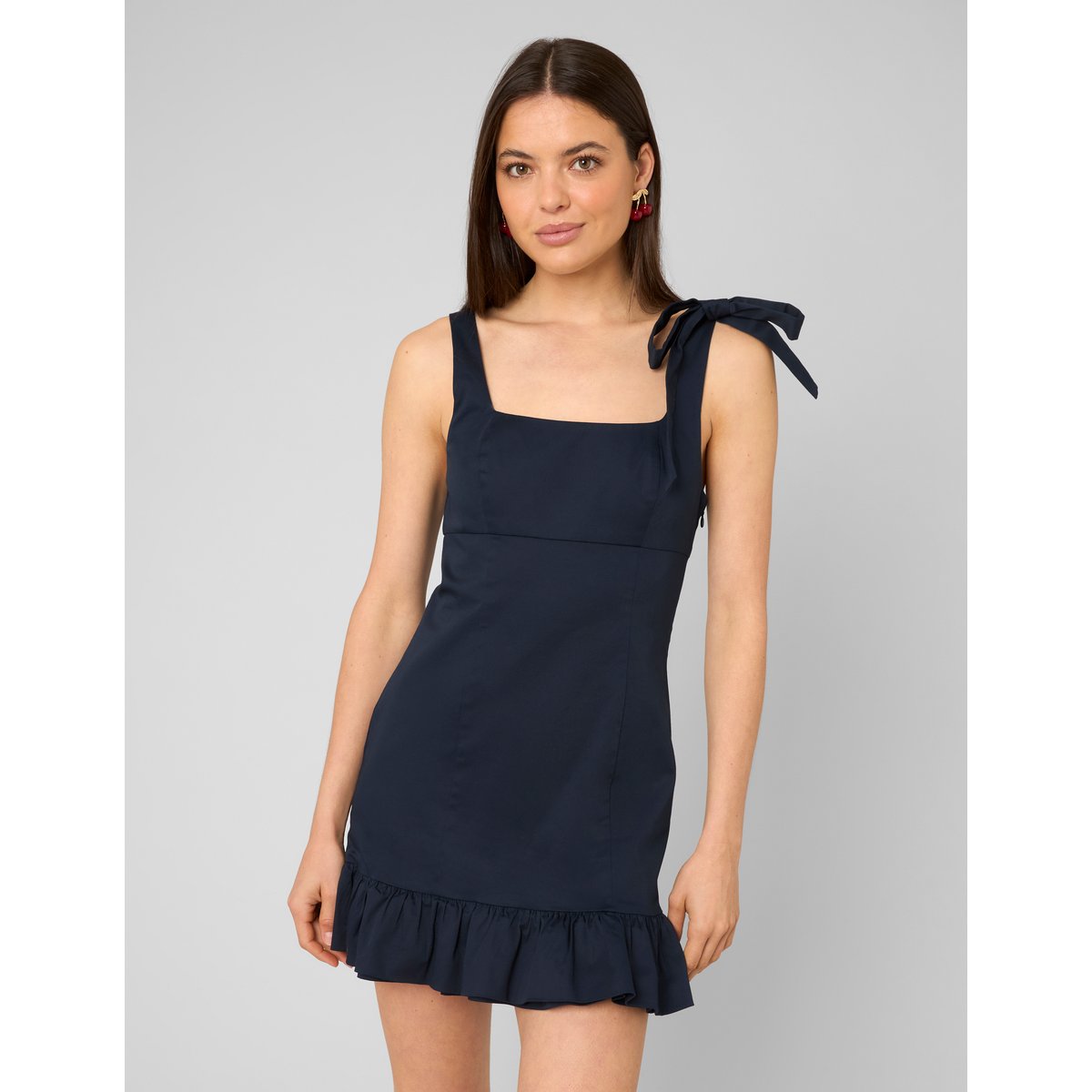 Robe courte à volants bleu foncé, BZB