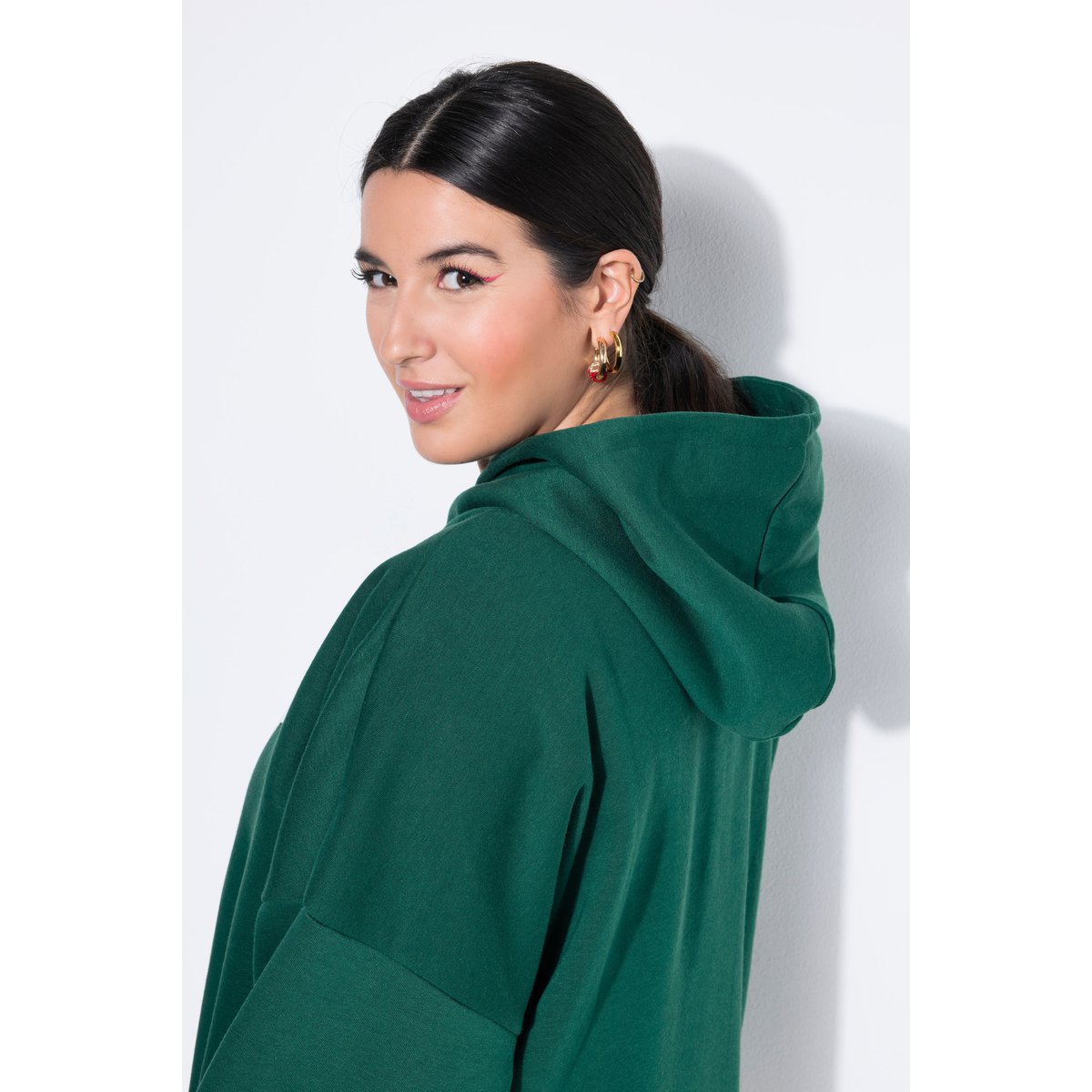 Sweat à capuche oversize avec message vert foncé, STUDIO UNTOLD