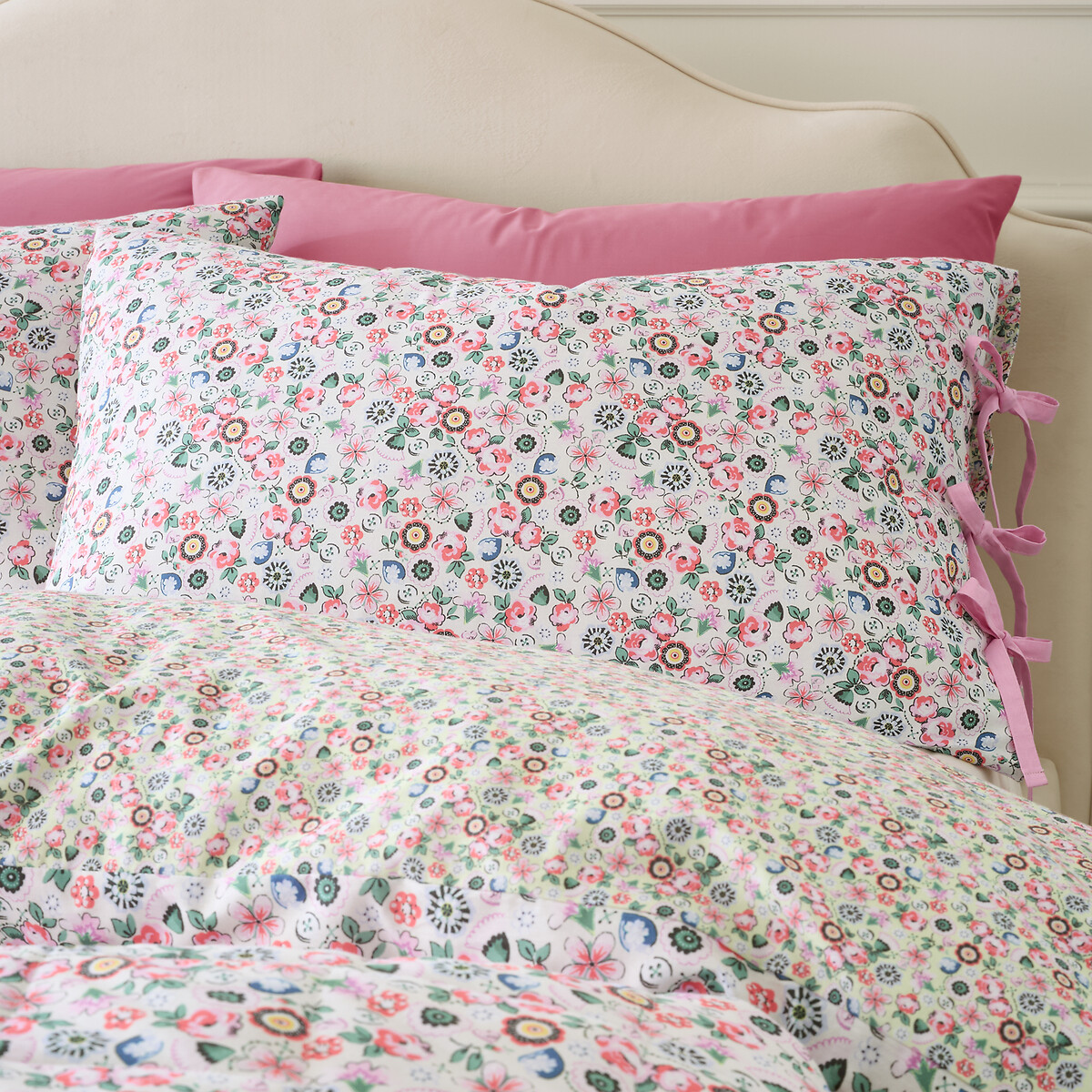 Pearly Queen Ditsy Reversible Cotton Duvet Cover And Pillowcase Set pink, CATH KIDSTON
