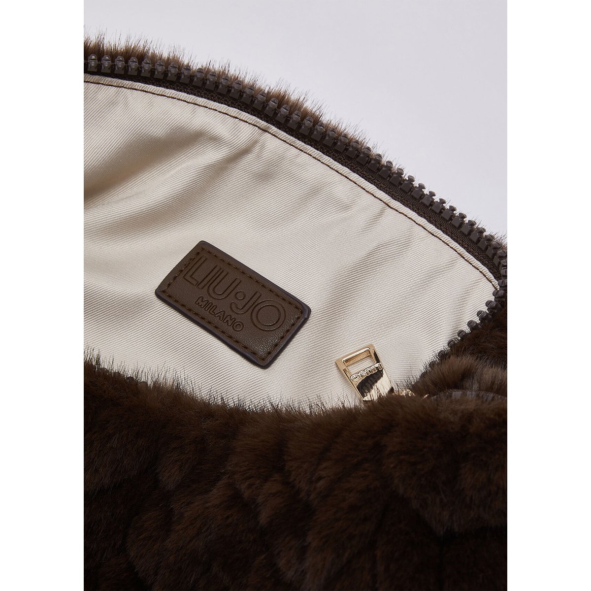Sac grand format en imitation fourrure marron foncé, LIU JO