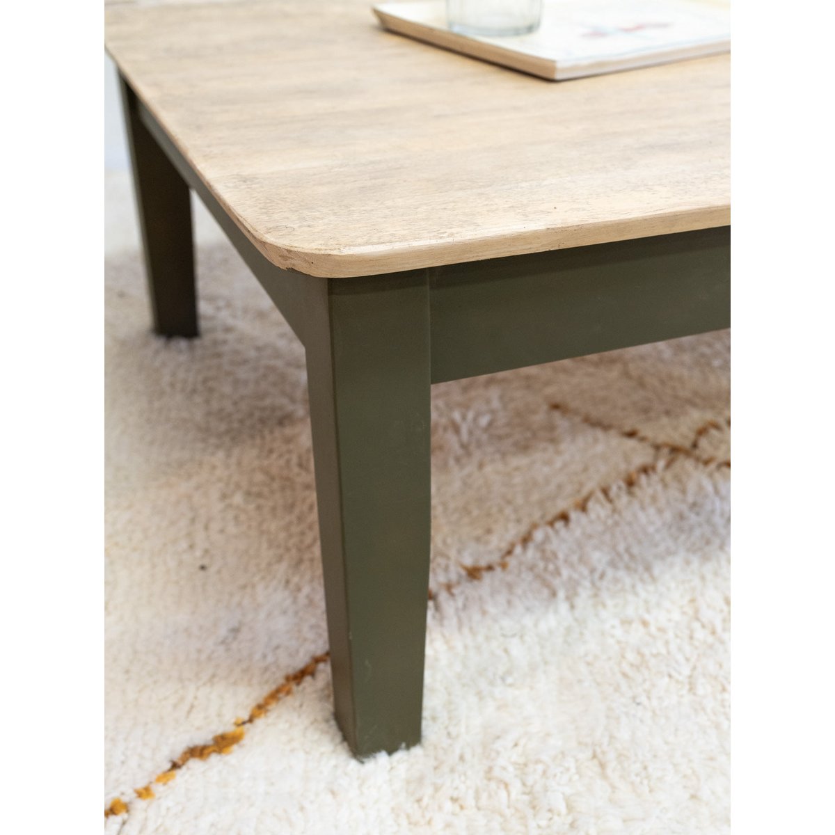Table basse en bois Léonie N°401 - Bon état bois clair, DEBONGOUT