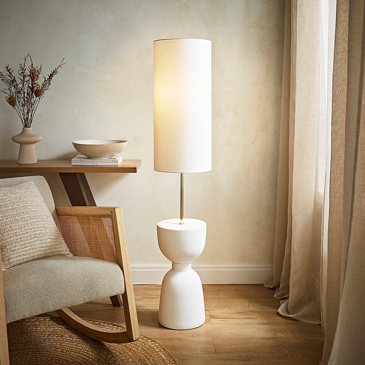 Emmie Totem Table Base Floor Lamp with Tall Linen Shade cream, SO'HOME