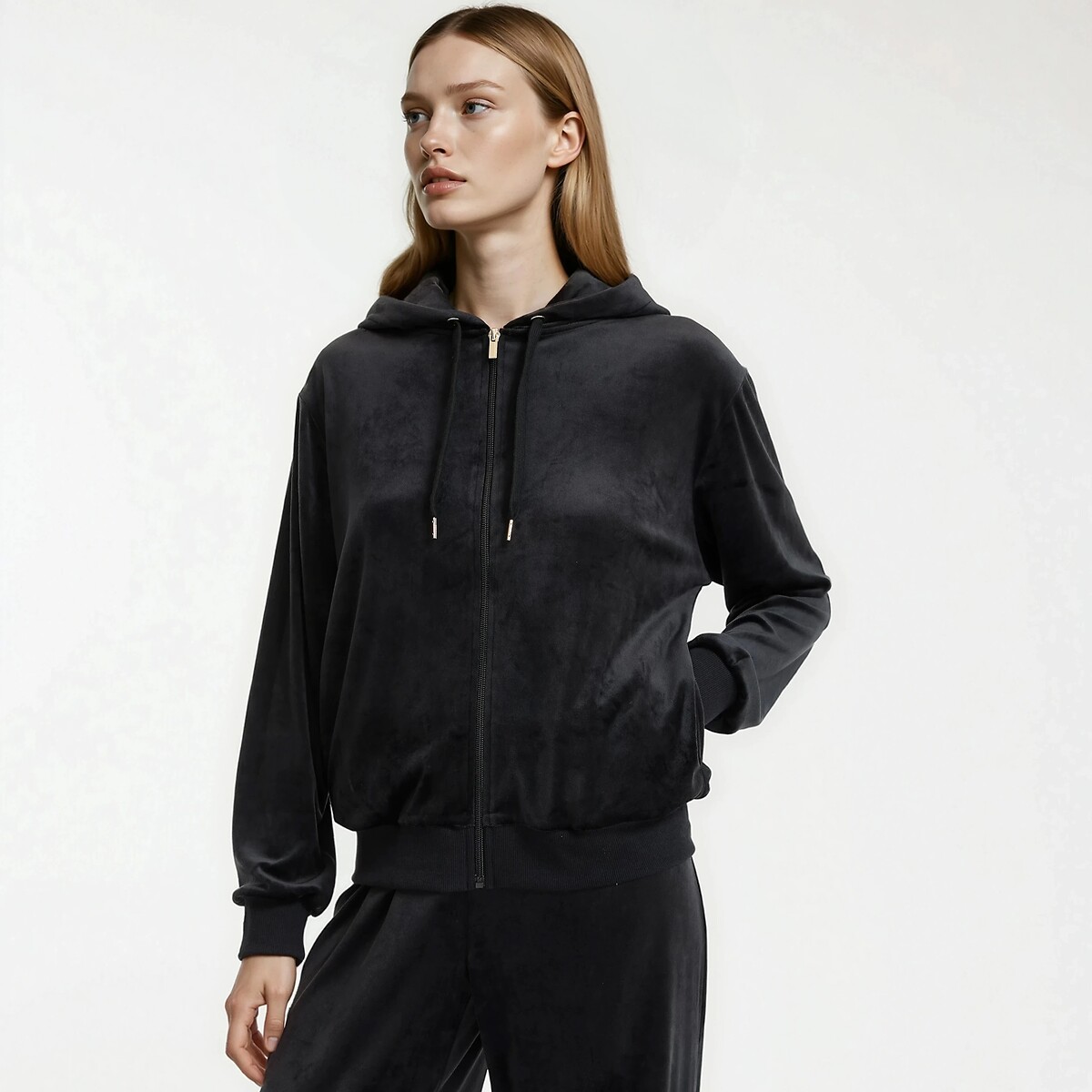 Pijama de veludo liso preto , ANNE WEYBURN