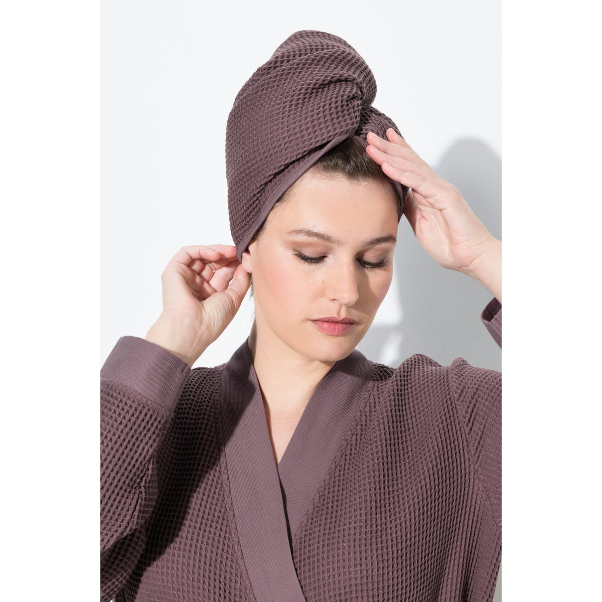 Serviette turban en piqué gaufré, bouton terre, ULLA POPKEN