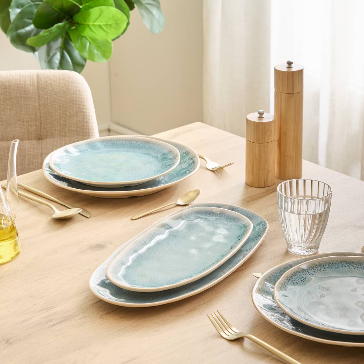 Plat ovale PIA bleu, ATMOSPHERA